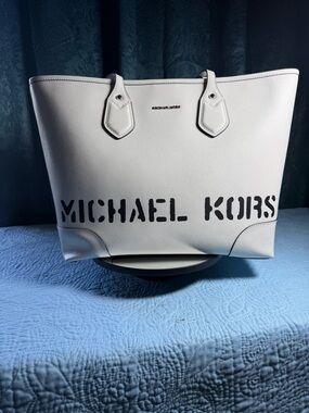 Michael Kors White Logo Cutout Leather Tote 14x12